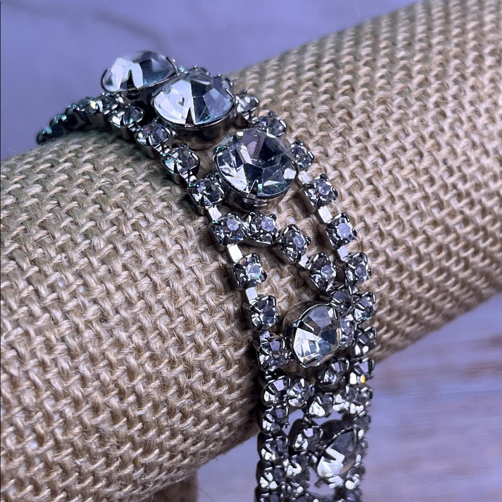 Vintage Silver tone Rhinestone Bracelet